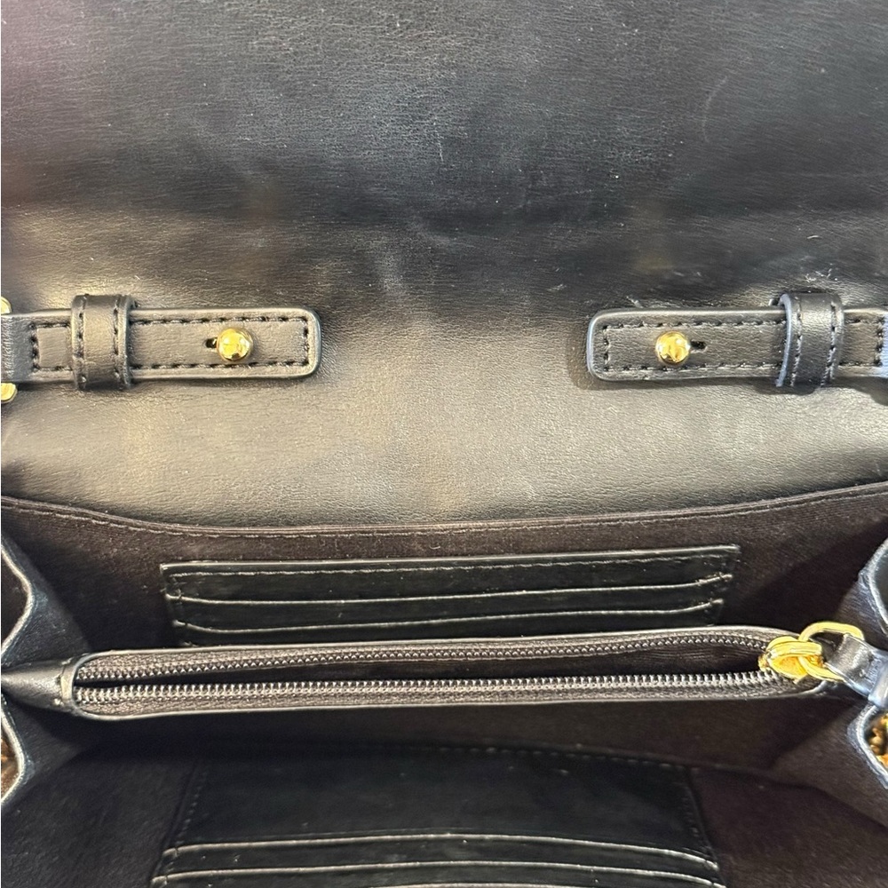 Marc Jacobs Empire City Black Pebbled Leather Crossbody with Gold Chain EUC - Picture 7 of 12